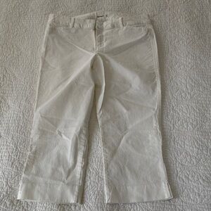 Old Navy Pixie Crop Mid-Rise Pants in White, size 10